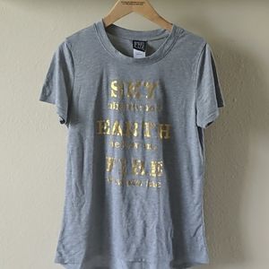 3/$10‼️Gray Hi-Lo Tee
